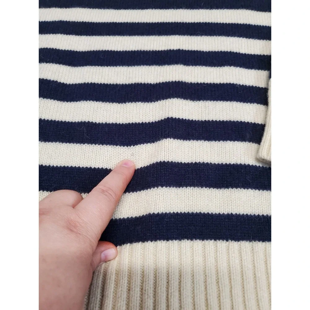 Banana Republic Blue Cream Knit Wool Blend Heritage Sweater Men XL‎ Classic